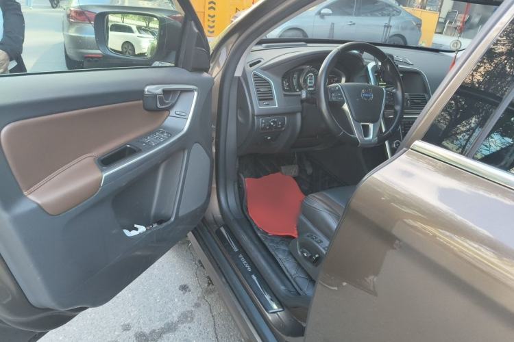 Used Volvo XC60 2015 T5 AWD Zhiyuan Edition Driver Seat