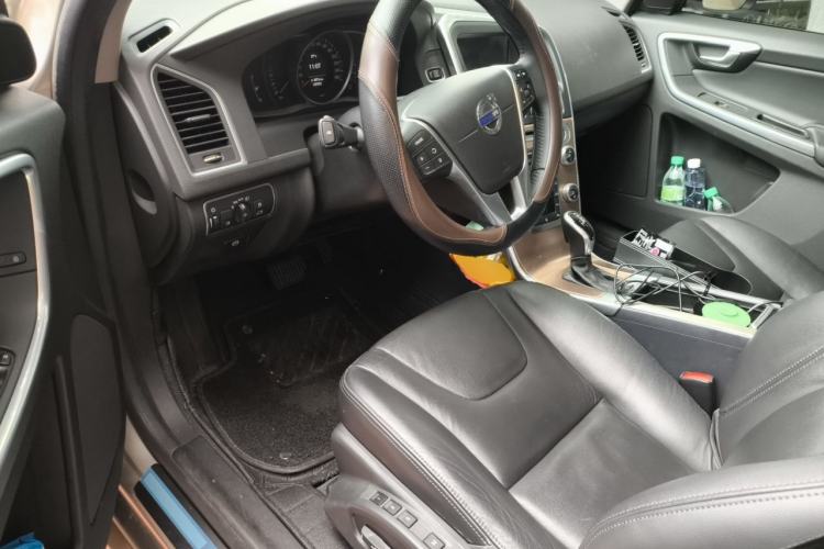 Used Volvo XC60 2015 T5 Smart Upgrade Model Driver Seat