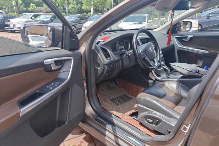 Used Volvo XC60 2015 T5 AWD Zhiyuan Edition Driver Seat