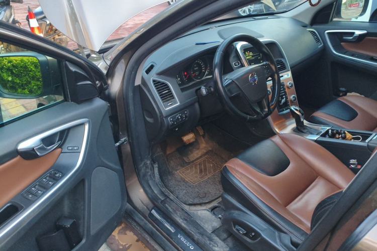 Used Volvo XC60 2015 T5 Smart Edition Driver Seat