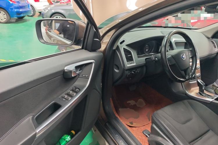 Used Volvo XC60 2015 T5 Smart Edition Driver Seat