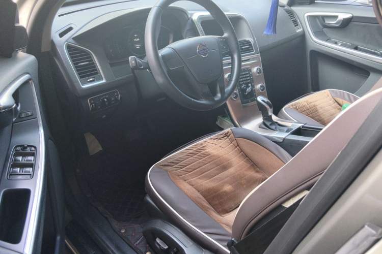 Used Volvo XC60 2015 T5 Smart Edition Driver Seat