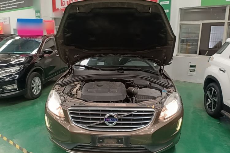 Used Volvo XC60 2015 T5 Smart Edition Engine Bay