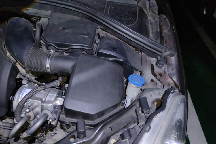 Used Volvo XC60 2015 T6 Zhiyi Edition Engine Bay Left