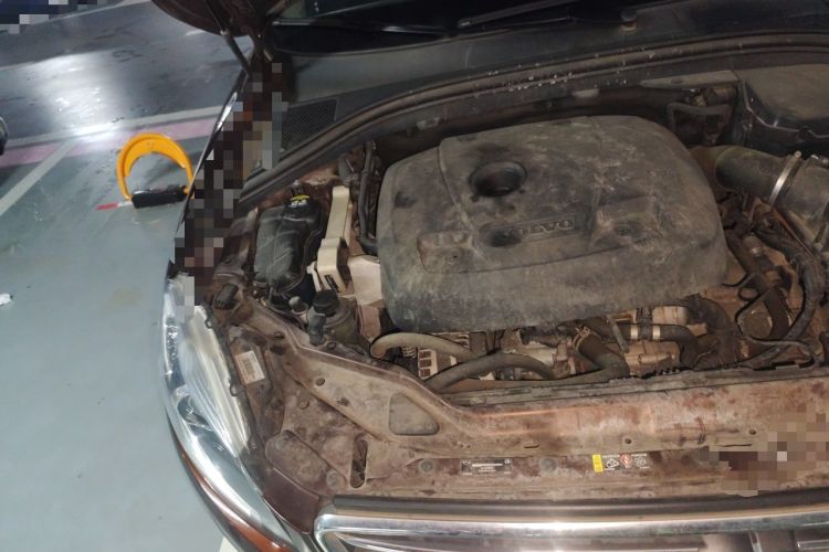 Used Volvo XC60 2015 T5 Smart Upgrade Model Engine Bay Right