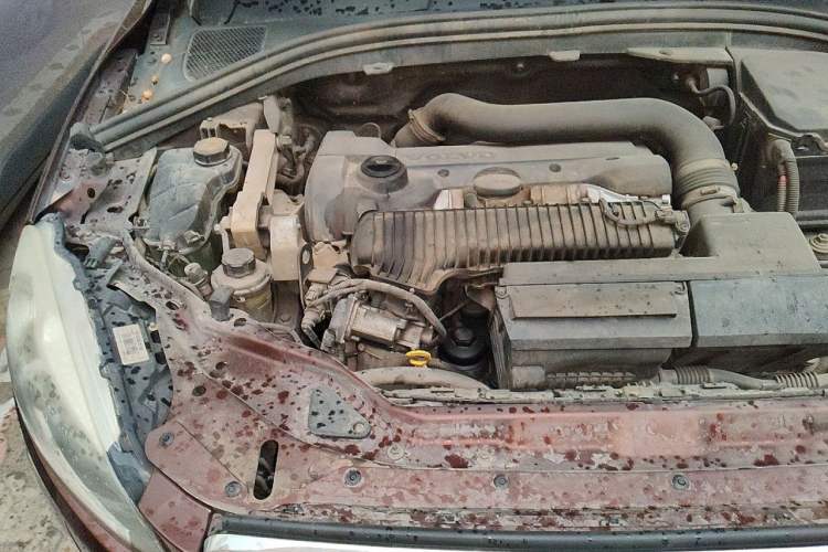Used Volvo XC60 2015 T5 AWD Smart Drive Edition Engine Bay Right