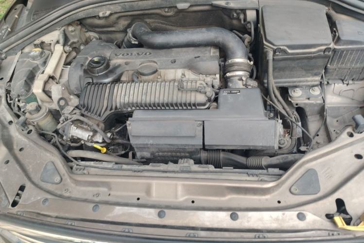Used Volvo XC60 2015 T5 AWD Smart Drive Edition Engine Bay