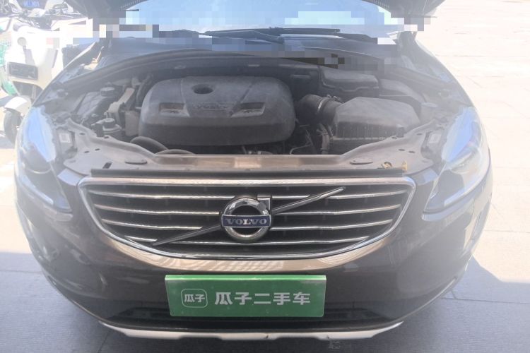 Used Volvo XC60 2015 T5 Smart Upgrade Model Engine Bay
