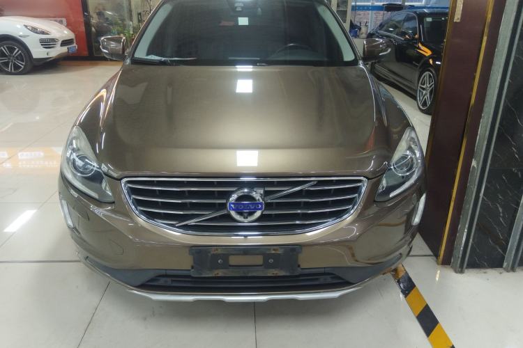 Used Volvo XC60 2015 T5 Smart Upgrade Model Exterior 1
