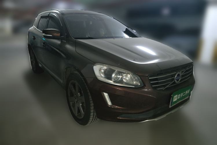 Used Volvo XC60 2015 T6 Zhiyi Edition Front Right 45 Deg