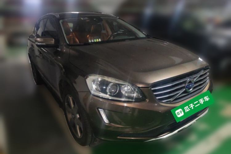 Used Volvo XC60 2015 T6 Zhiyi Edition Front Right 45 Deg