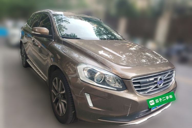 Used Volvo XC60 2015 T5 AWD Smart Drive Edition Front Right 45 Deg