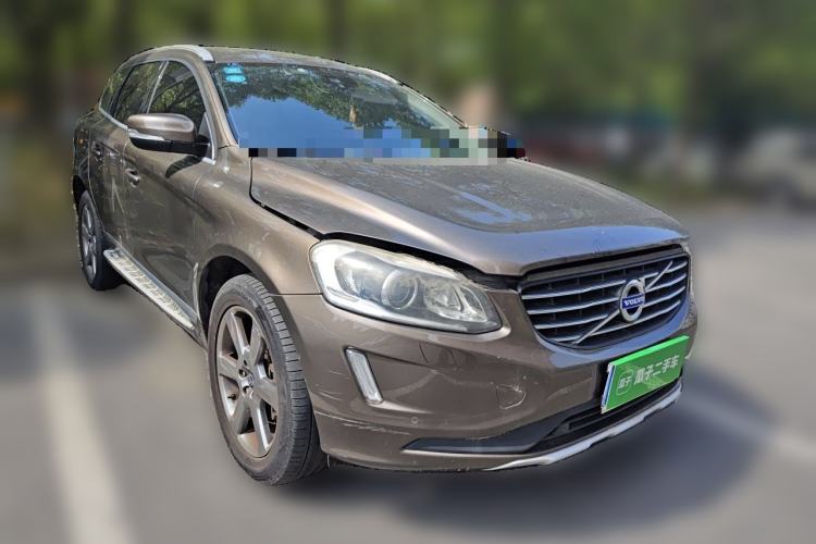 Used Volvo XC60 2015 T6 Zhiyi Edition Front Right 45 Deg