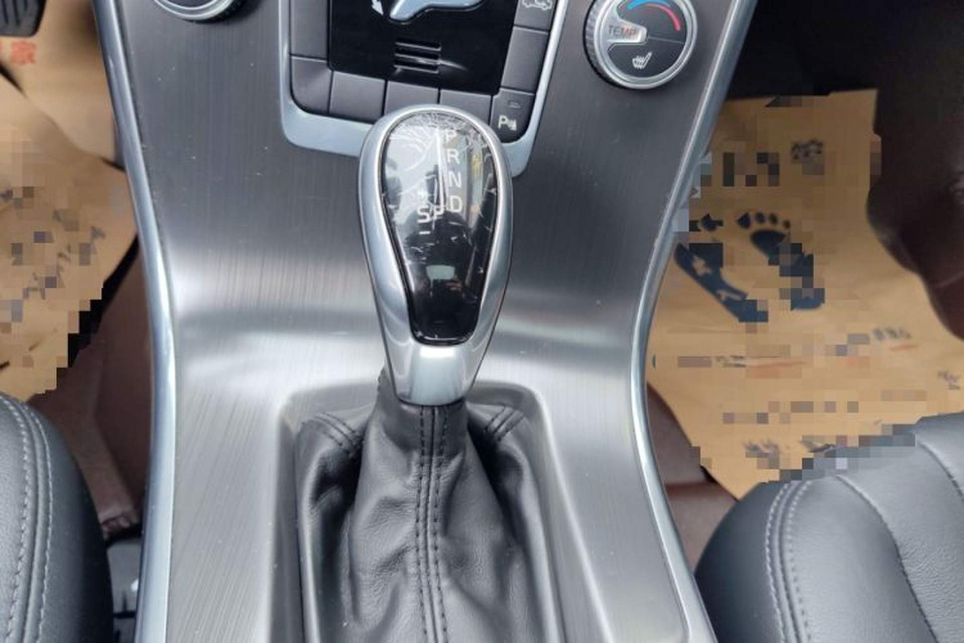 Used Volvo XC60 2015 T5 Zhiyi Edition Gear Lever