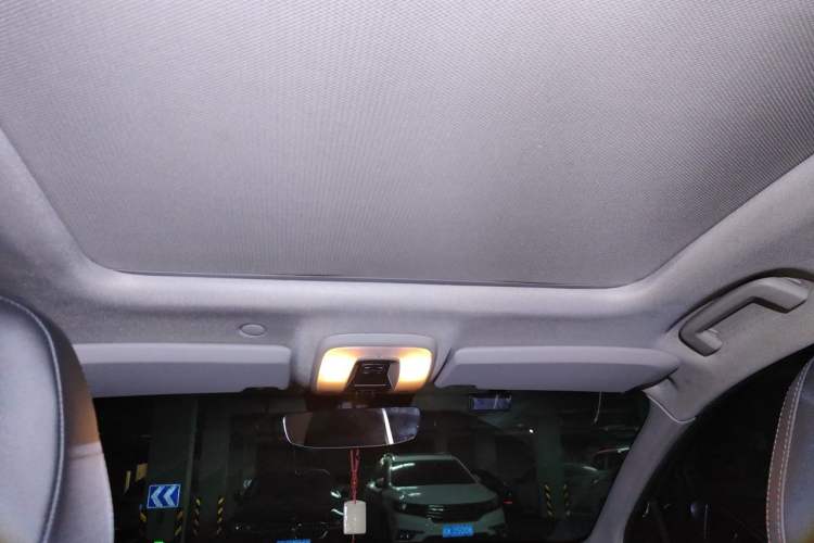Used Volvo XC60 2015 T6 Zhiyi Edition Headliner