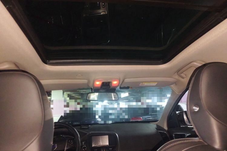 Used Volvo XC60 2015 T5 Smart Upgrade Model Headliner