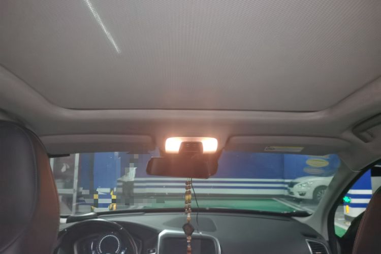 Used Volvo XC60 2015 T5 AWD Zhiyuan Edition Headliner