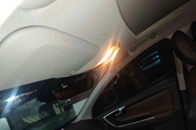 Used Volvo XC60 2015 T6 Zhiyi Edition Headliner