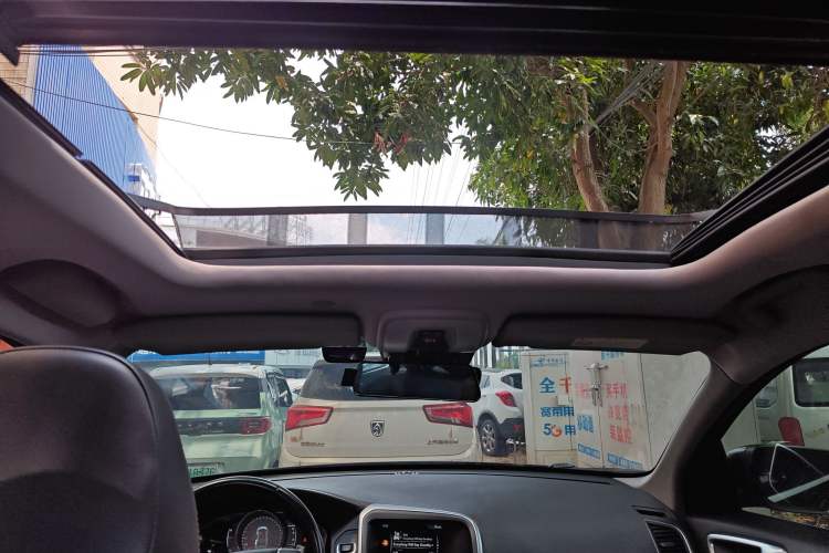 Used Volvo XC60 2015 T6 Zhiyi Edition Headliner