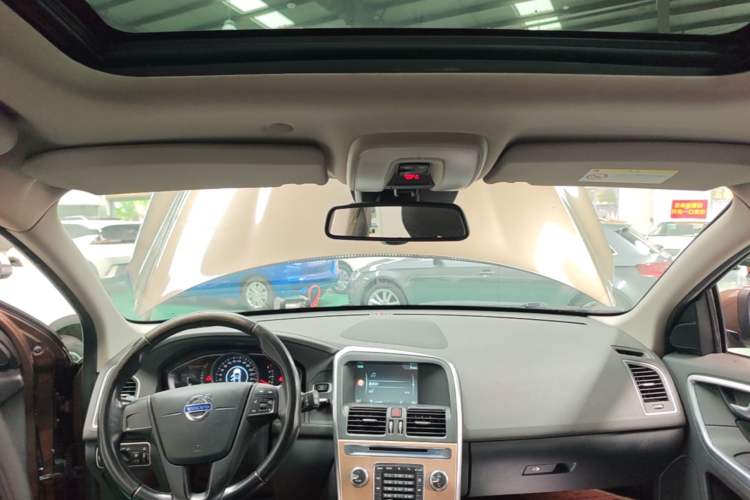 Used Volvo XC60 2015 T5 Smart Edition Headliner