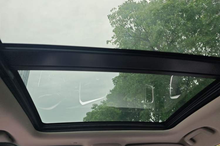 Used Volvo XC60 2015 T5 Smart Upgrade Model Headliner