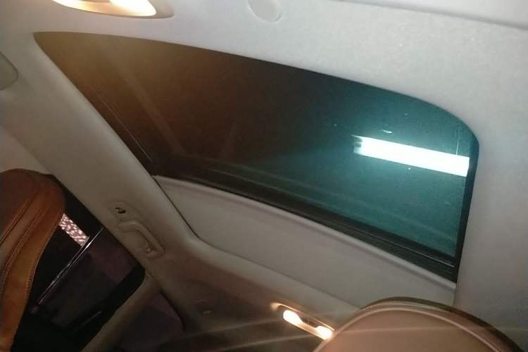Used Volvo XC60 2015 T5 Smart Upgrade Model Headliner