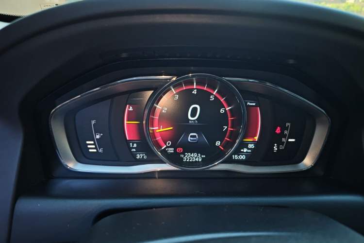 Used Volvo XC60 2015 T5 AWD Smart Drive Edition Instrument Cluster