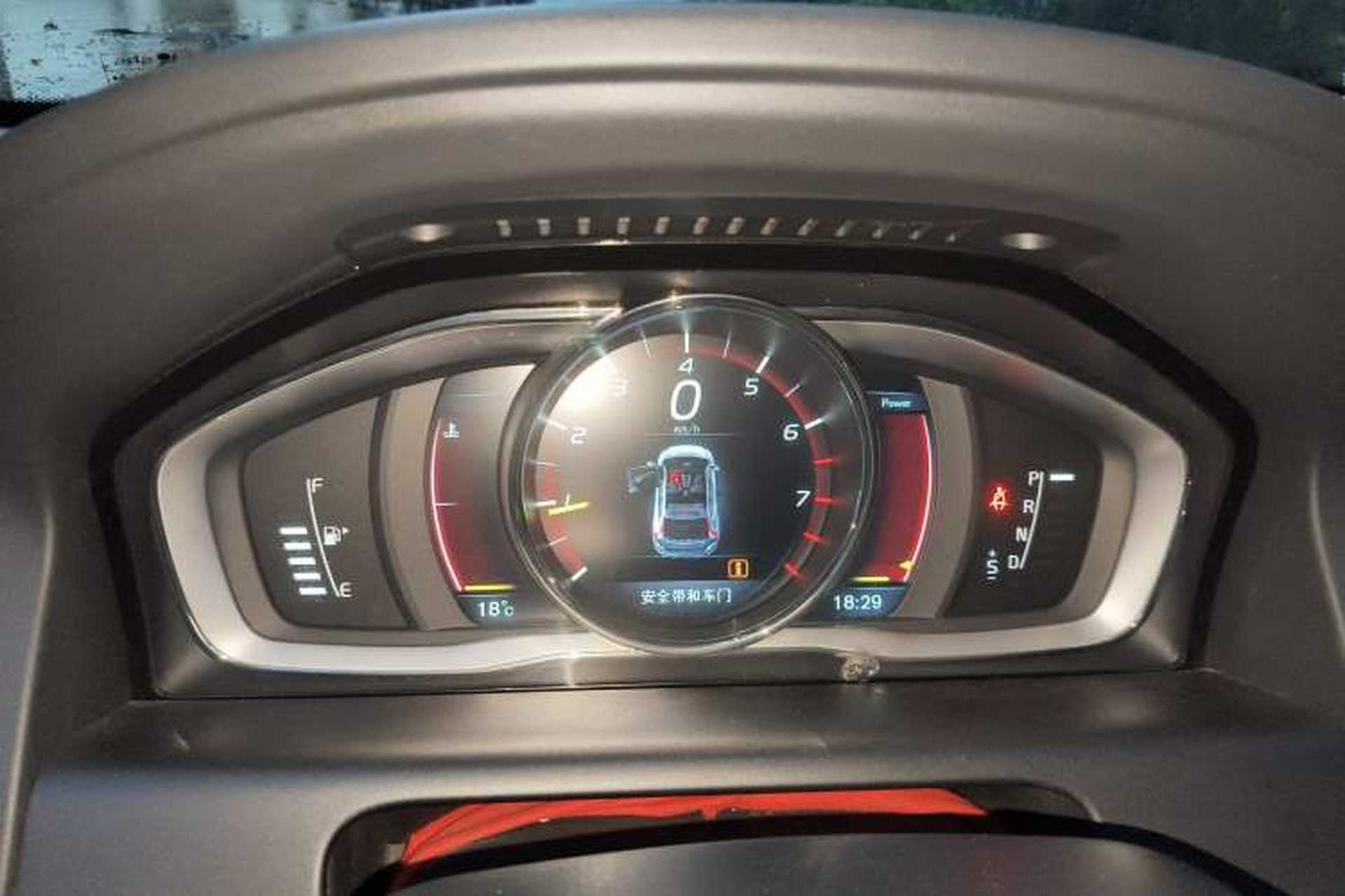 Used Volvo XC60 2015 T5 Zhiya Edition Instrument Cluster