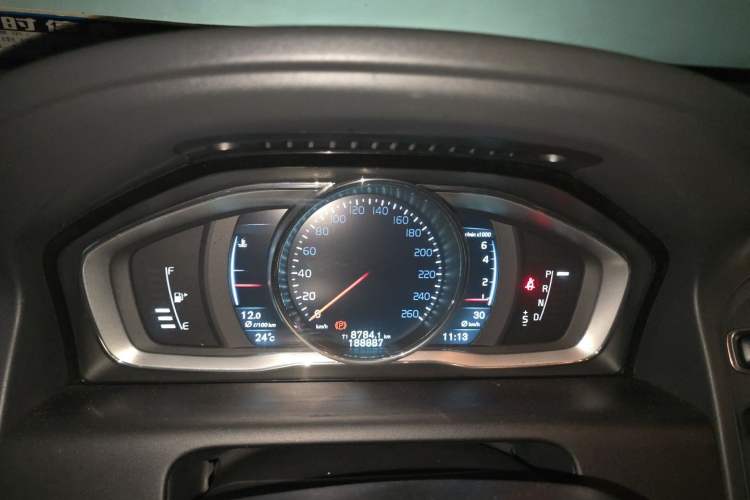 Used Volvo XC60 2015 T6 Zhiyi Edition Instrument Cluster