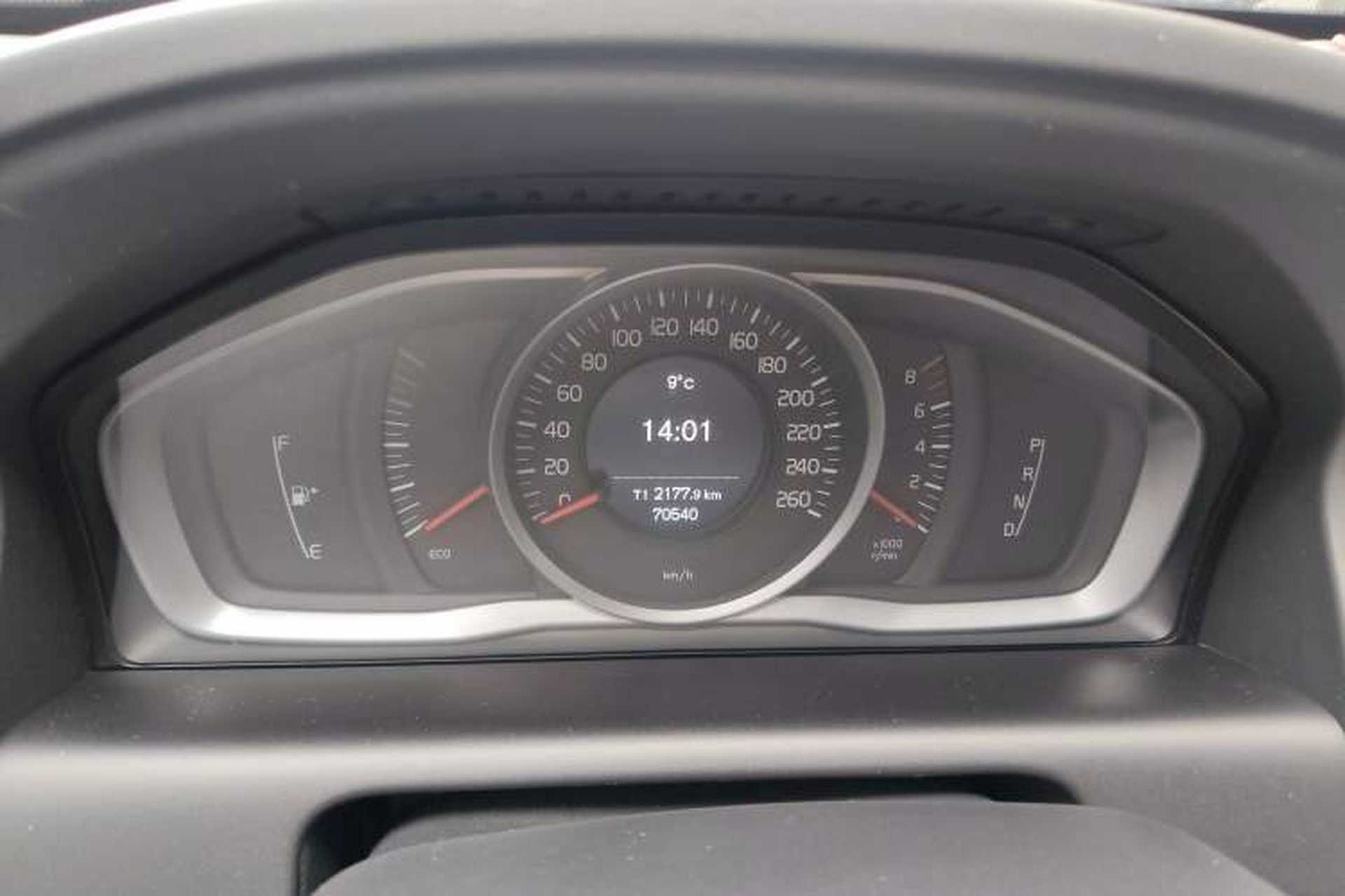 Used Volvo XC60 2015 T5 Zhiyi Edition Instrument Cluster