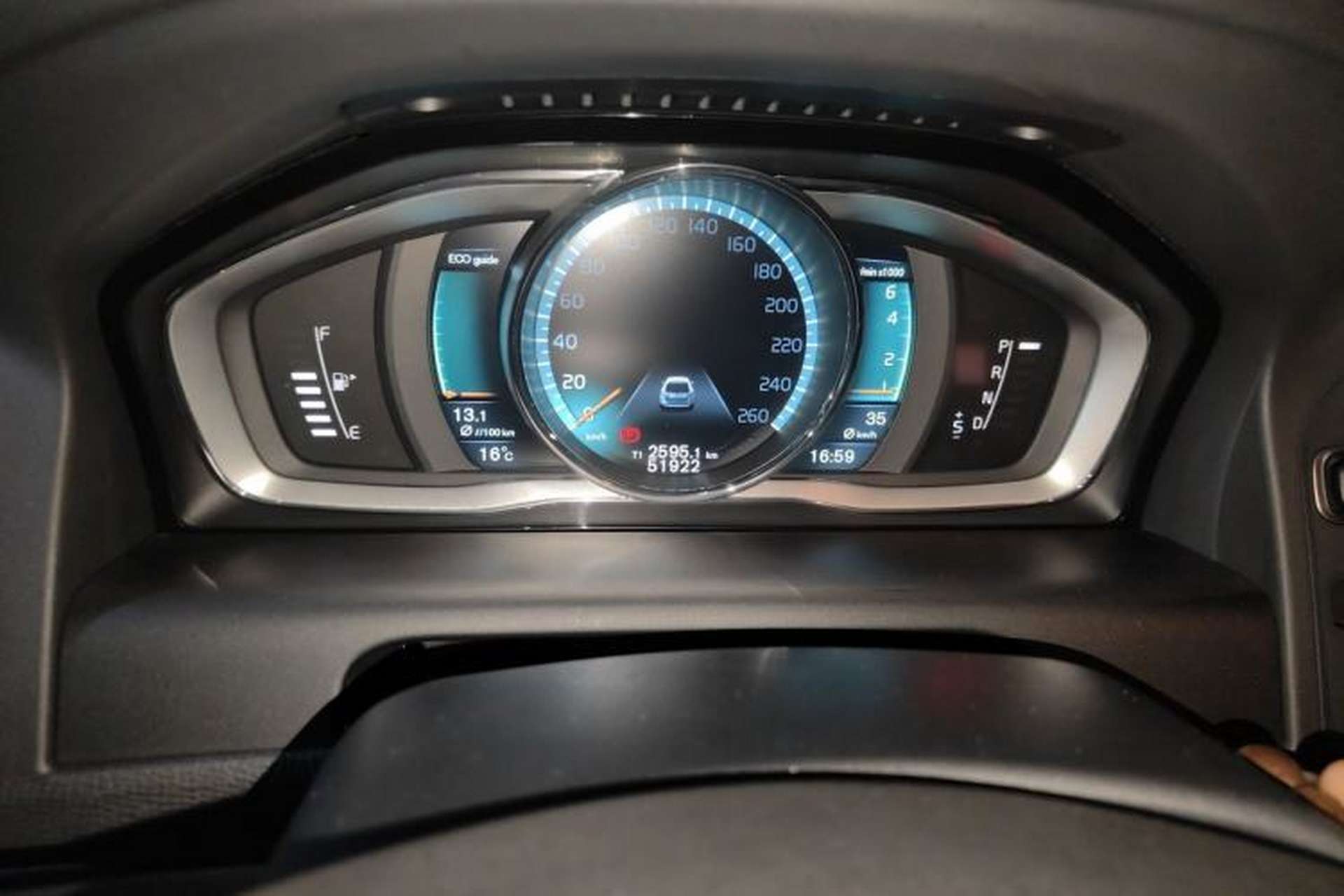 Used Volvo XC60 2015 T6 Zhiya Edition Instrument Cluster