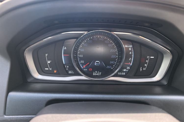 Used Volvo XC60 2015 T5 AWD Zhiyuan Edition Instrument Cluster