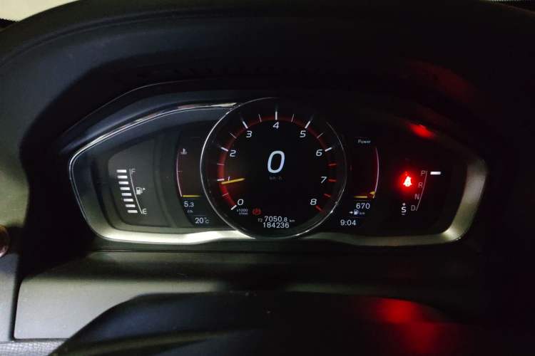Used Volvo XC60 2015 T5 Smart Upgrade Model Instrument Cluster