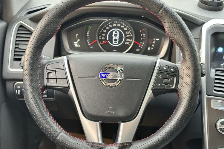 Used Volvo XC60 2015 T5 Zhiyi Edition Interior 6