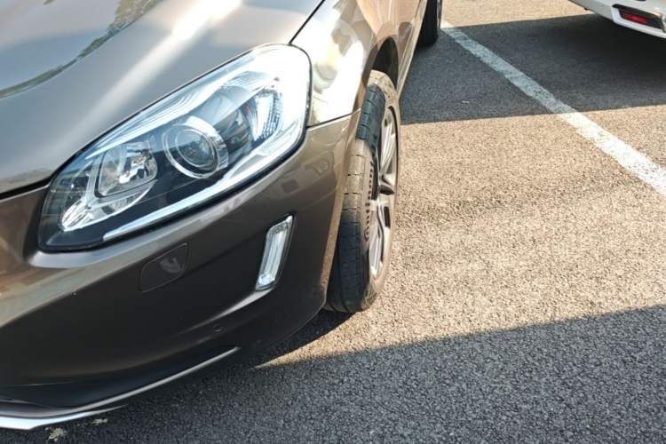 Used Volvo XC60 2015 T6 Zhiyi Edition Left Front Headlight