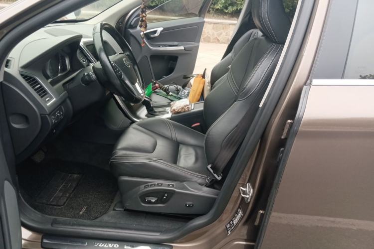 Used Volvo XC60 2015 T5 AWD Zhiyuan Edition Left Front Seat