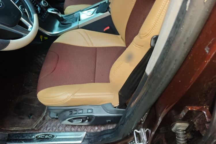 Used Volvo XC60 2015 T5 AWD Zhiyuan Edition Left Front Seat