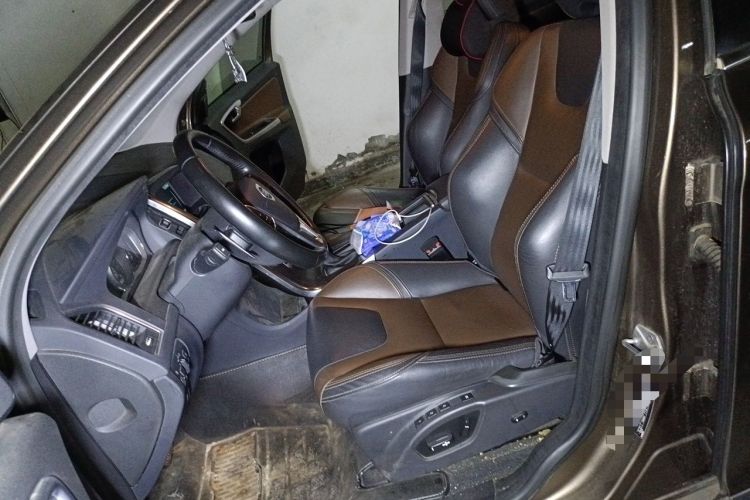 Used Volvo XC60 2015 T5 AWD Smart Drive Edition Left Front Seat