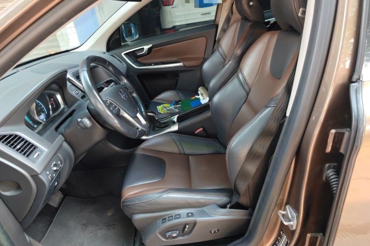 Used Volvo XC60 2015 T5 AWD Zhiyuan Edition Left Front Seat