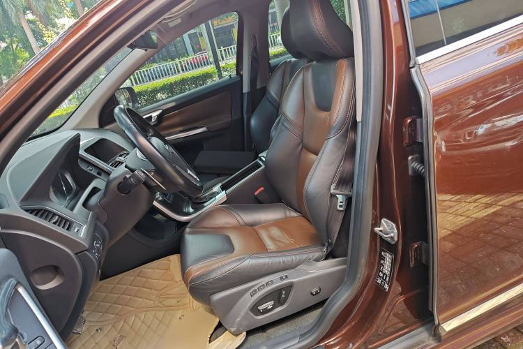 Used Volvo XC60 2015 T6 Zhiyi Edition Left Front Seat