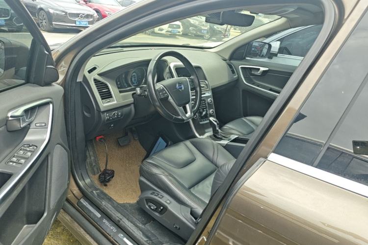 Used Volvo XC60 2015 T5 Zhiya Edition Left Front Seat