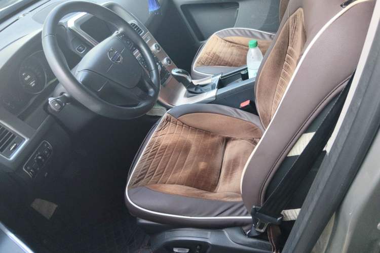 Used Volvo XC60 2015 T5 Smart Edition Left Front Seat