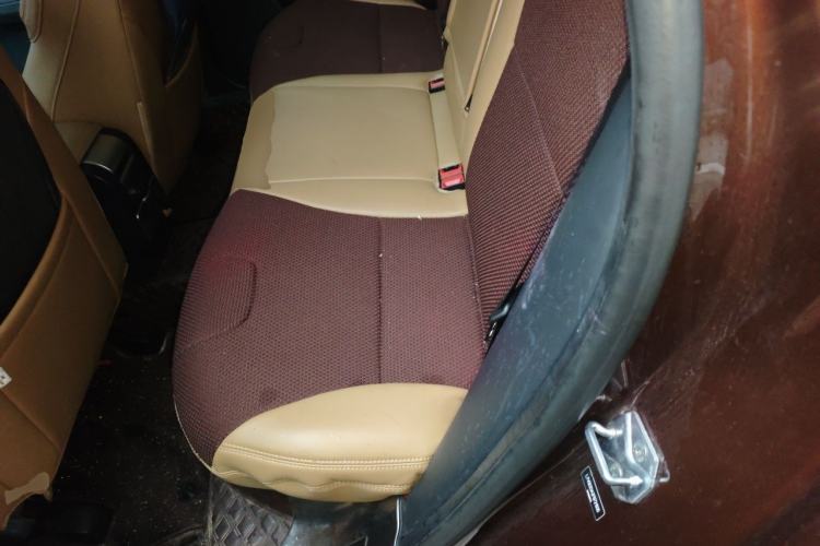 Used Volvo XC60 2015 T5 AWD Zhiyuan Edition Left Rear Seat