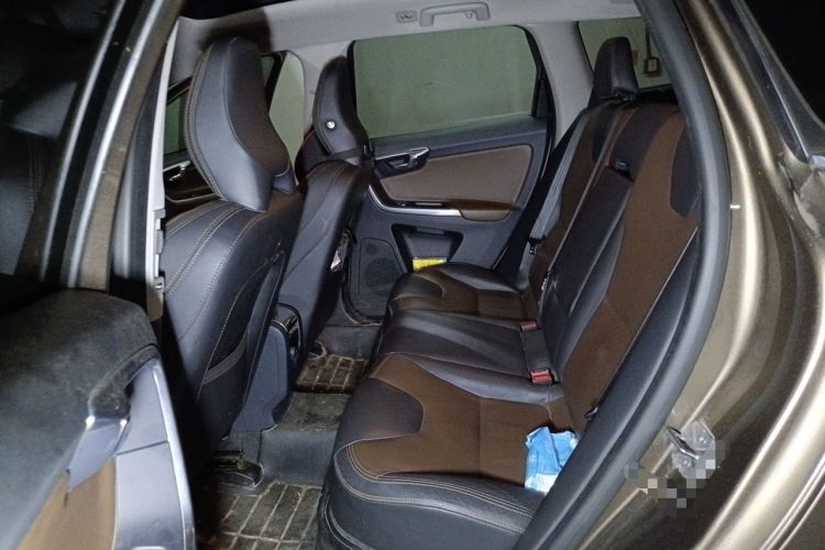 Used Volvo XC60 2015 T5 AWD Smart Drive Edition Left Rear Seat