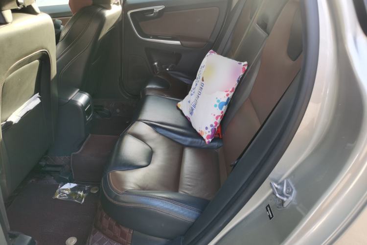 Used Volvo XC60 2015 T5 Smart Upgrade Model Left Rear Seat