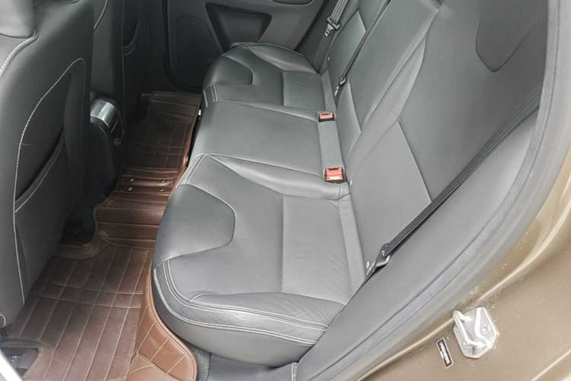 Used Volvo XC60 2015 T5 AWD Smart Drive Edition Left Rear Seat