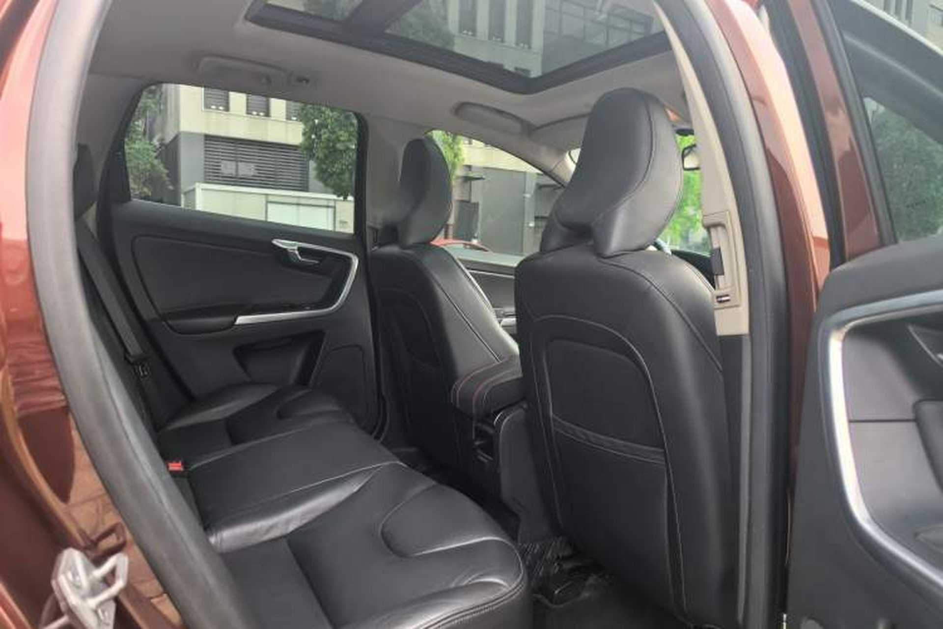 Used Volvo XC60 2015 T5 Smart Upgrade Model Left Rear Seat
