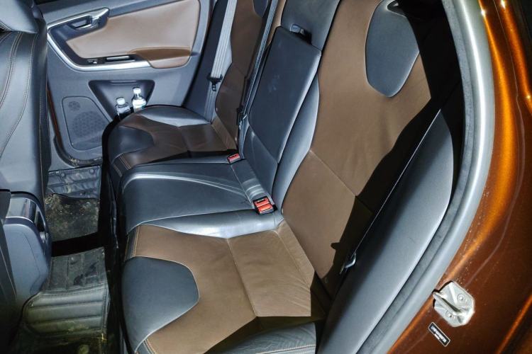 Used Volvo XC60 2015 T5 Smart Upgrade Model Left Rear Seat