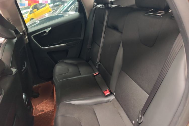 Used Volvo XC60 2015 T5 Smart Edition Left Rear Seat
