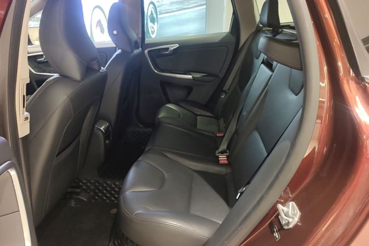 Used Volvo XC60 2015 T5 Smart Upgrade Model Left Rear Seat